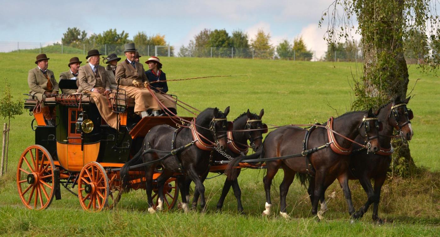 06_Traditionsfahren.jpg